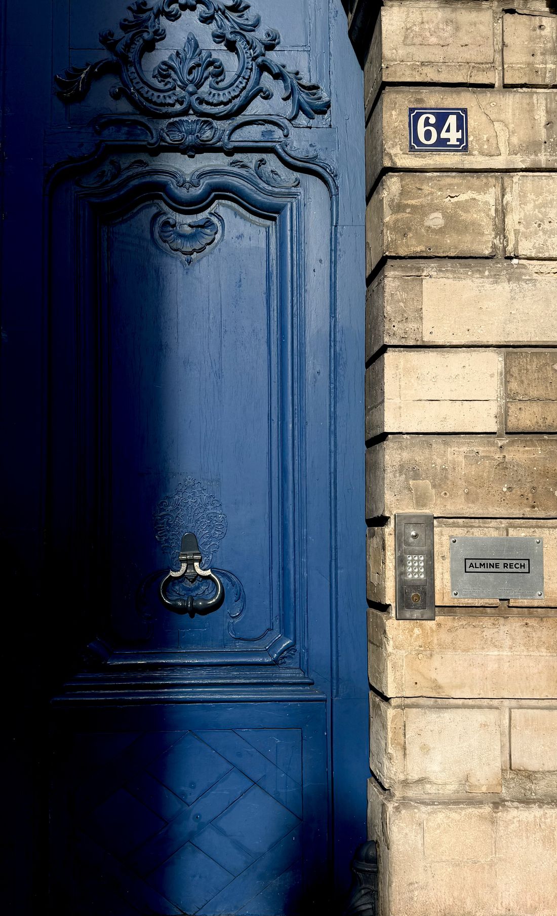 64 Rue de Turenne